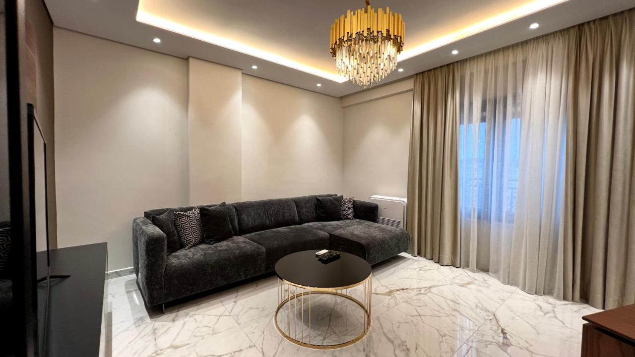 Zeus Tirana Suite Deluxe Eksteriør bilde
