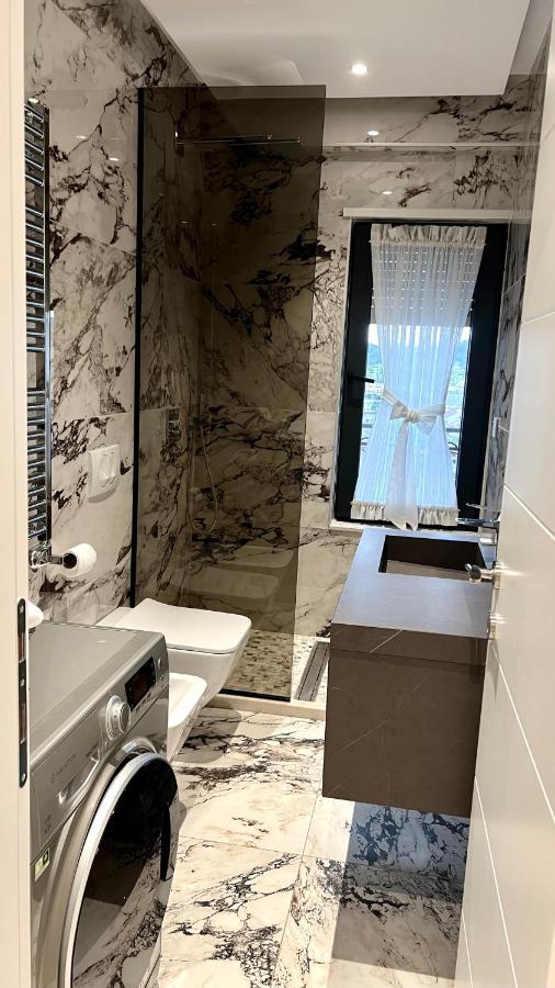 Zeus Tirana Suite Deluxe Eksteriør bilde